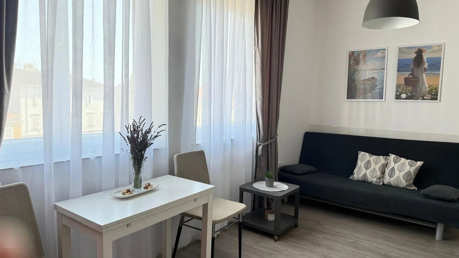 Downtown Apartments Pola 0*,  Croazia