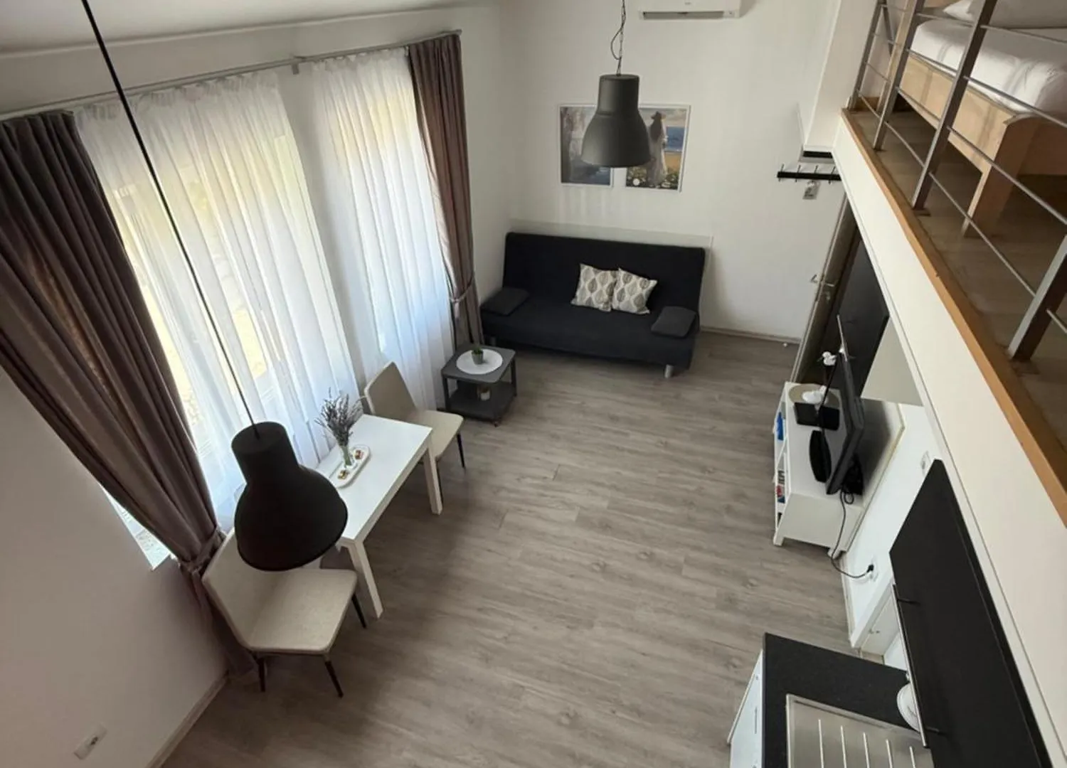 Downtown Apartments Pola